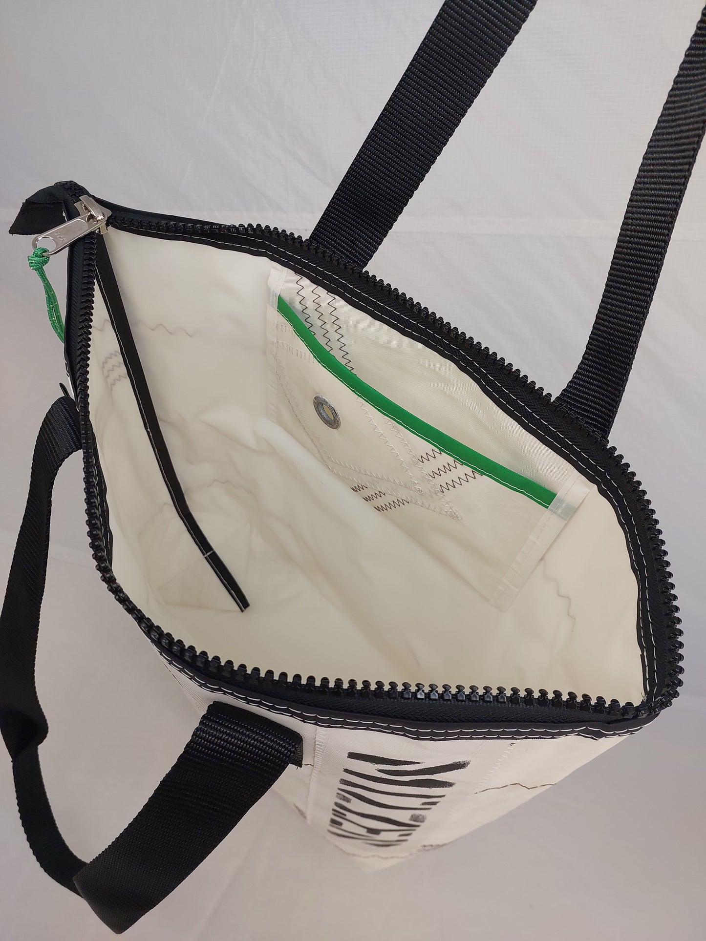 Mizzen Zip Tote 753