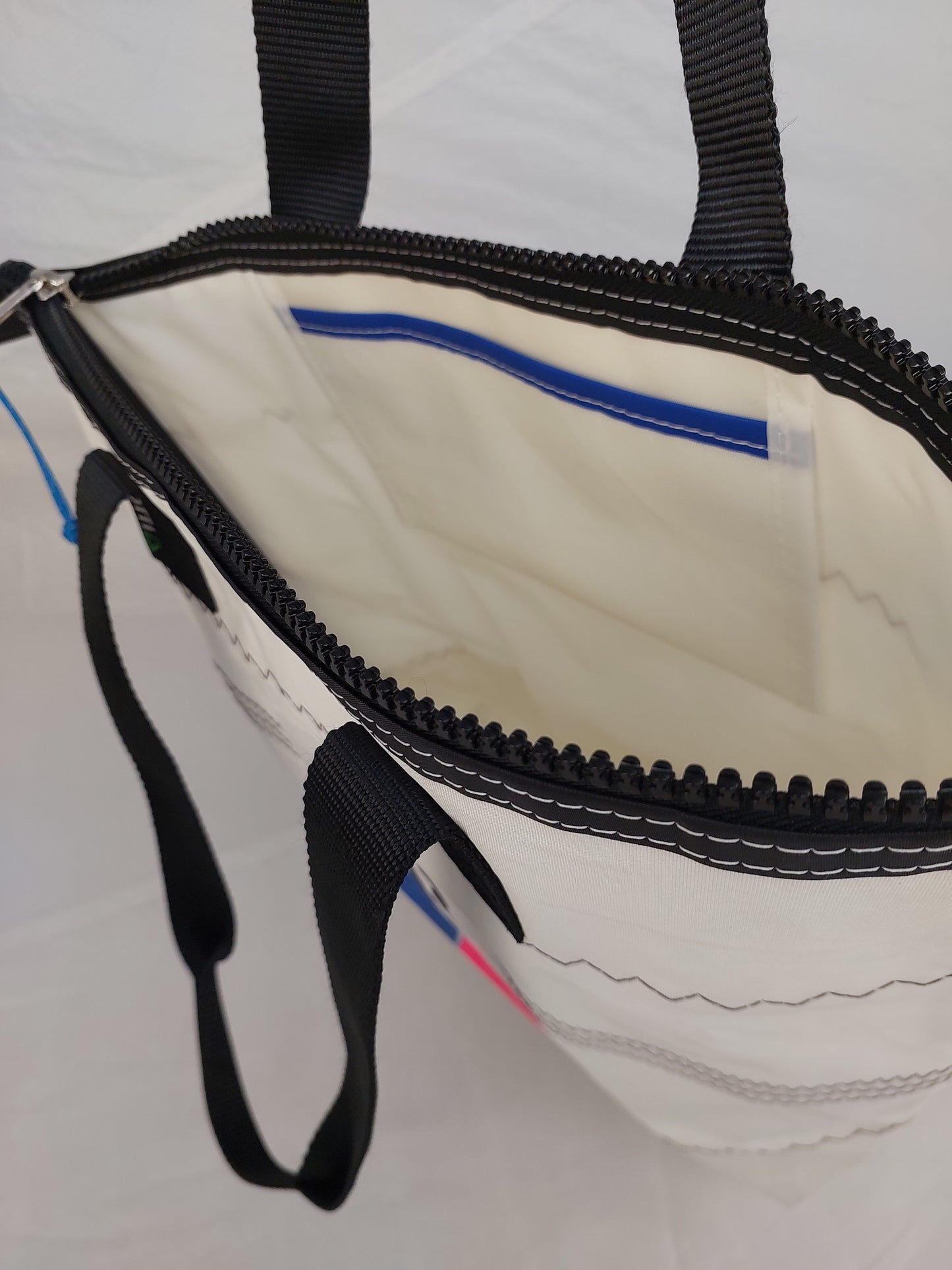 Jib Zip Tote 787