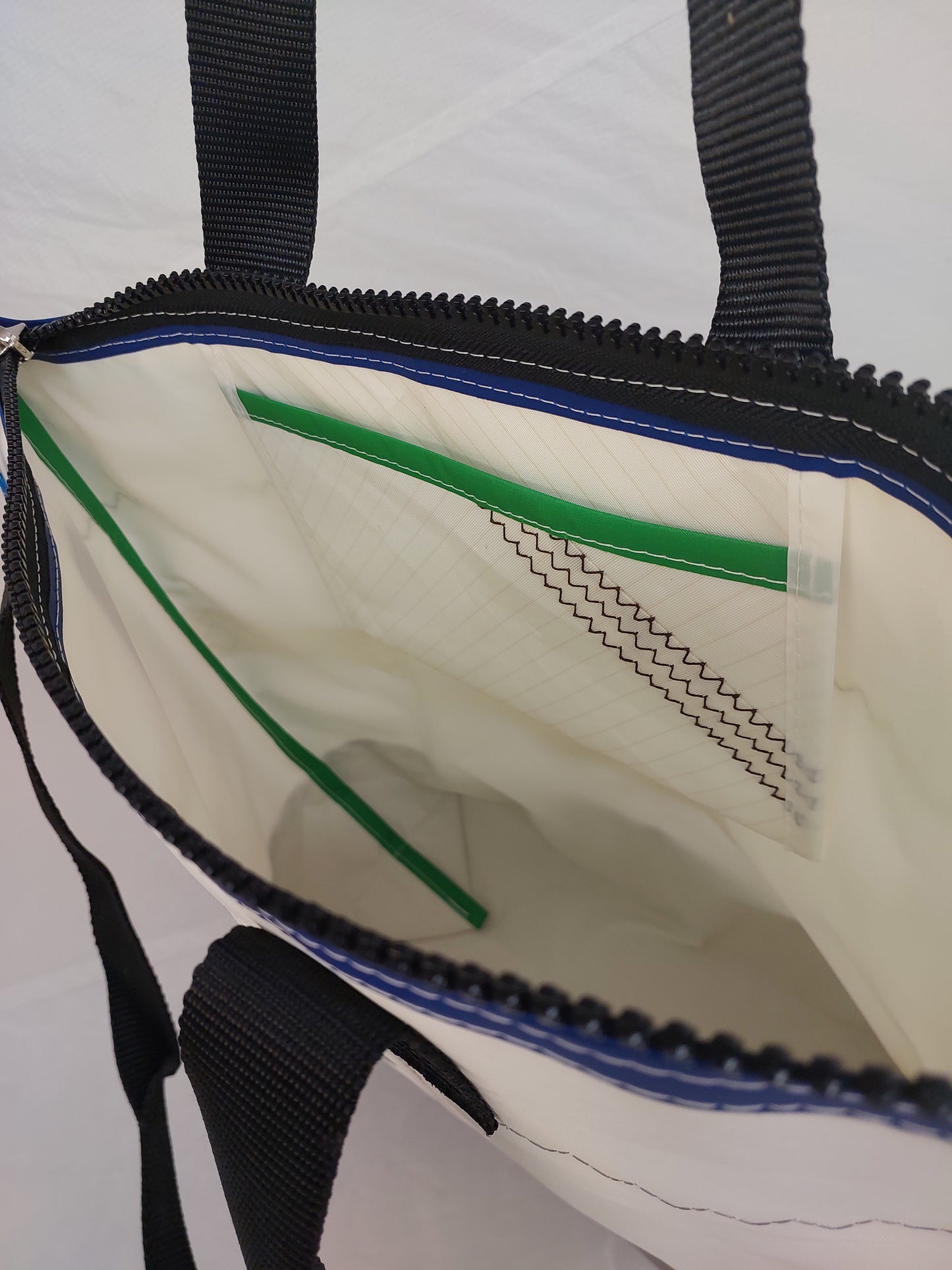 Anchor Zip Tote 805