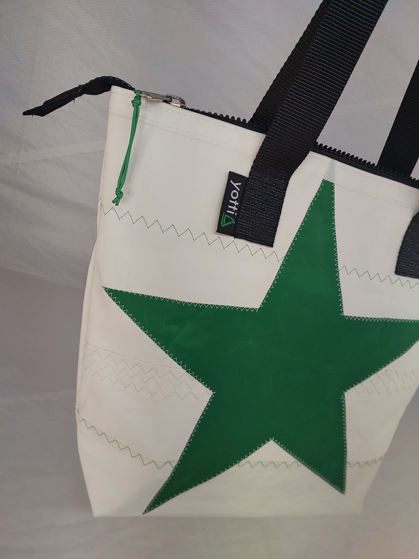 Star Zip Tote 816