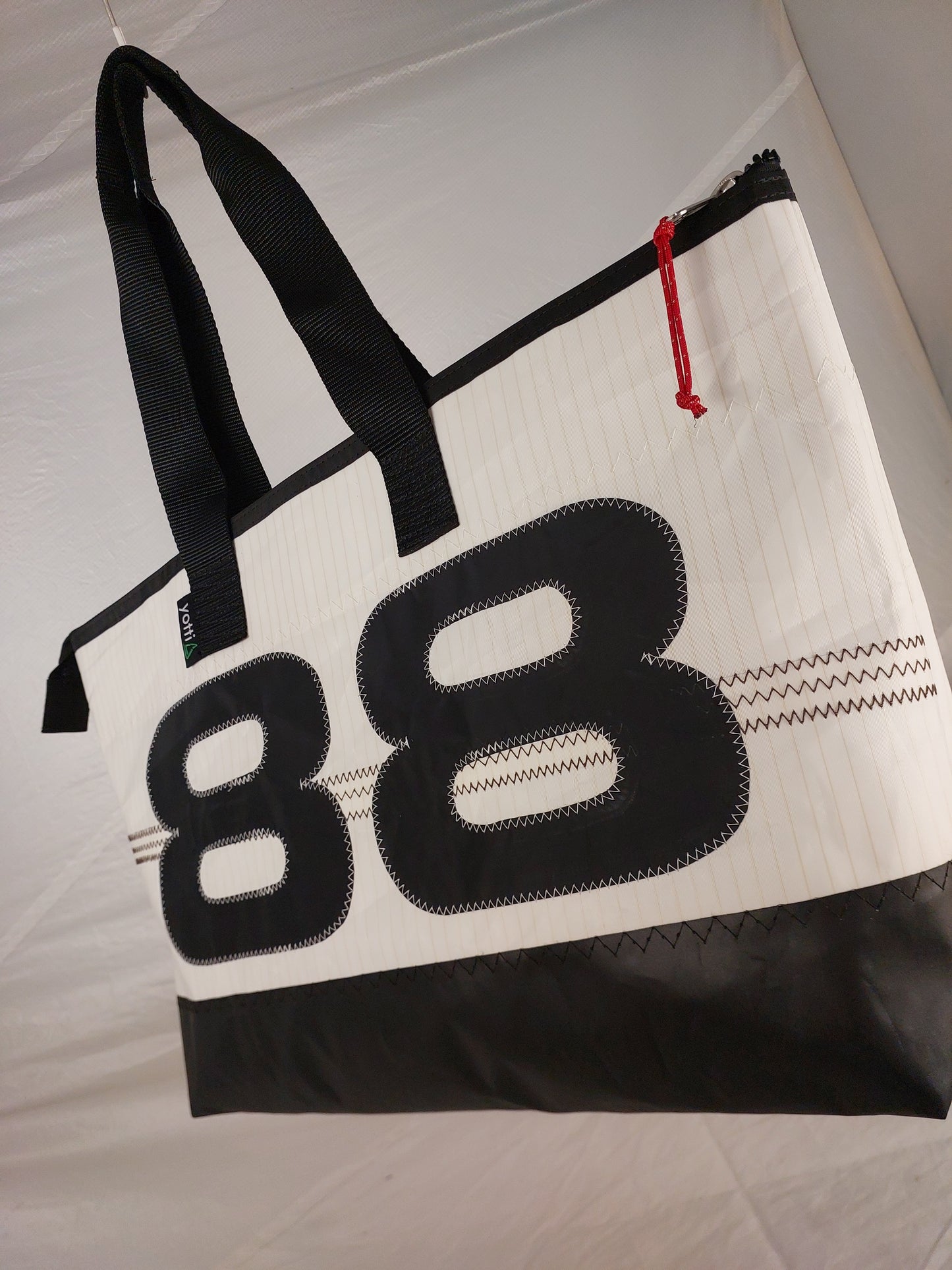 #88 Hold-all 914