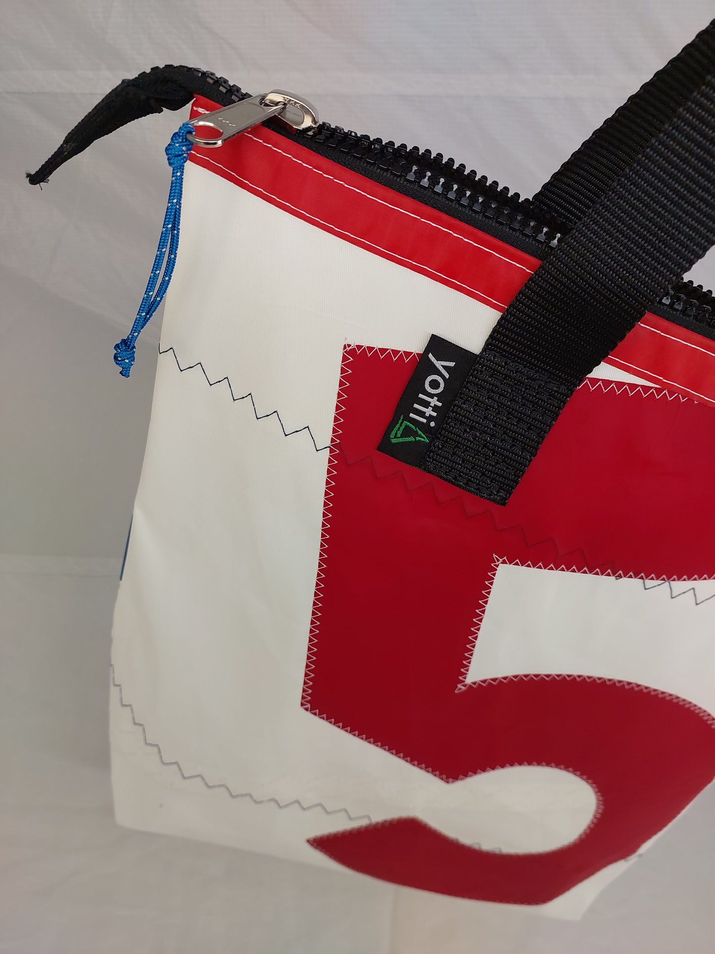#5 Zip Tote 771