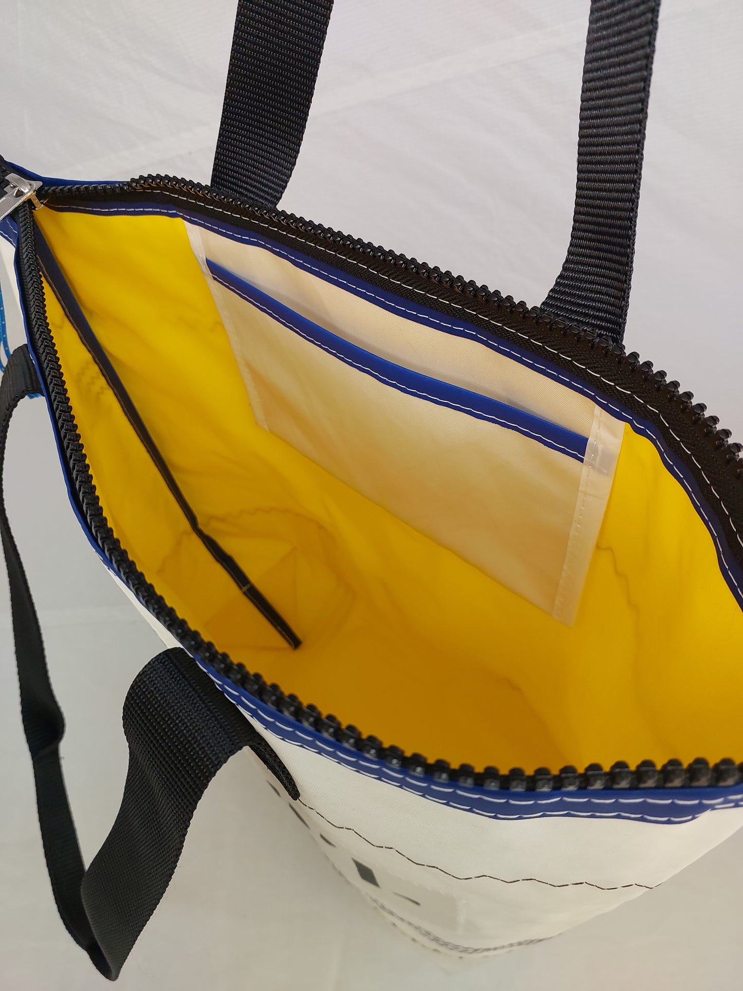 Staysail Zip Tote 790