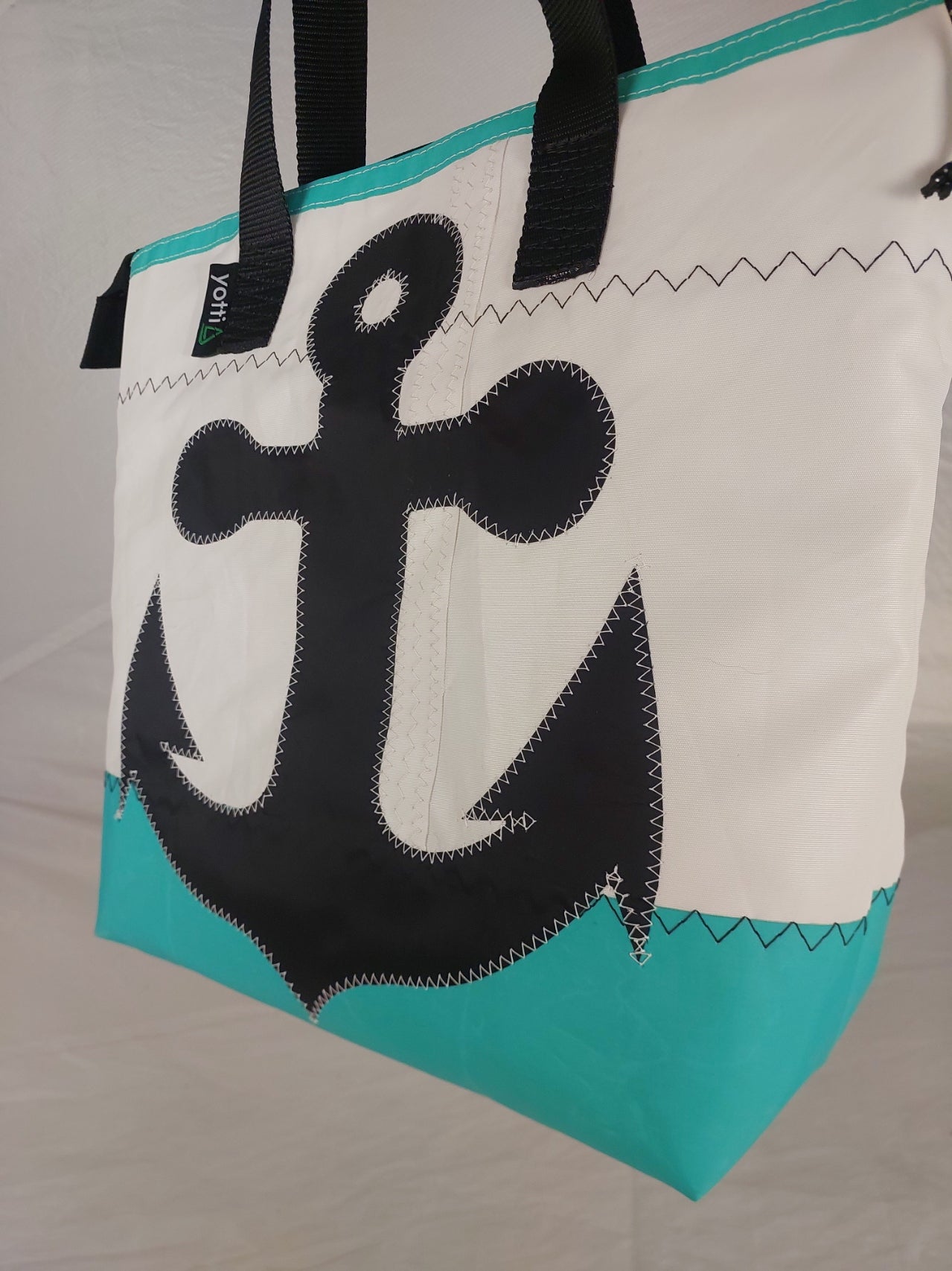 Anchor Zip Tote 884
