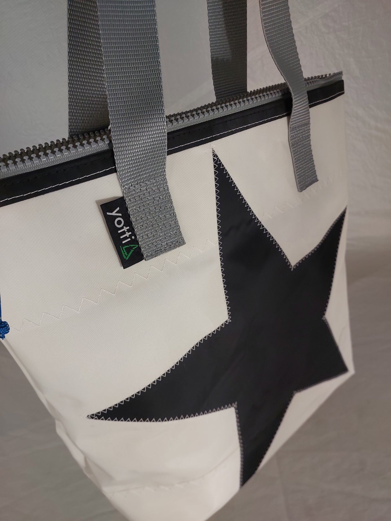 Star Zip Tote 898