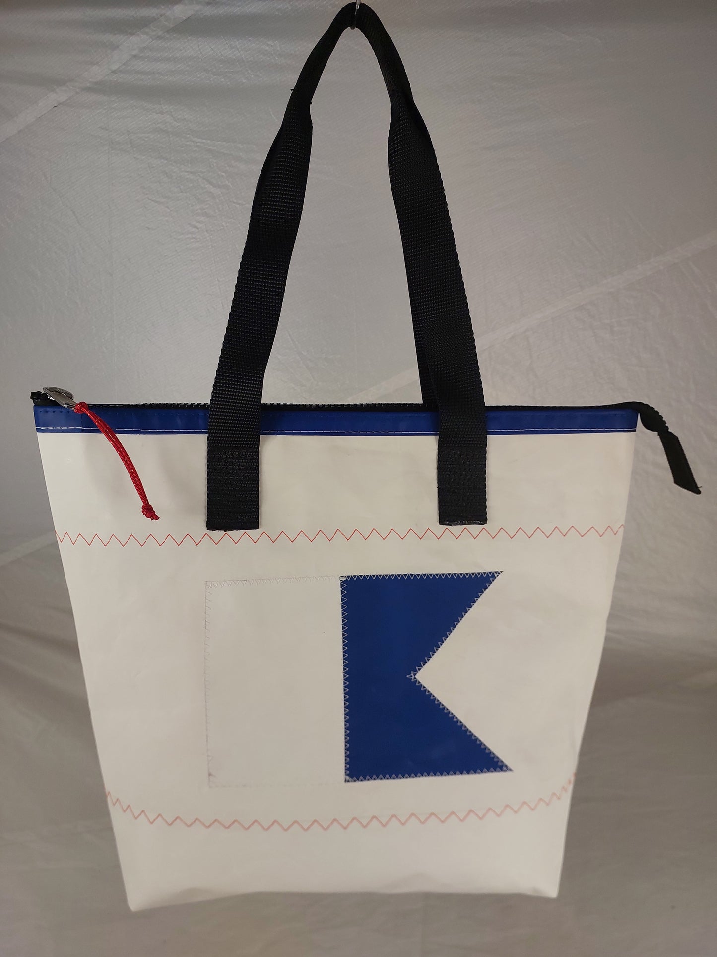Alpha Floater Zip Tote 947
