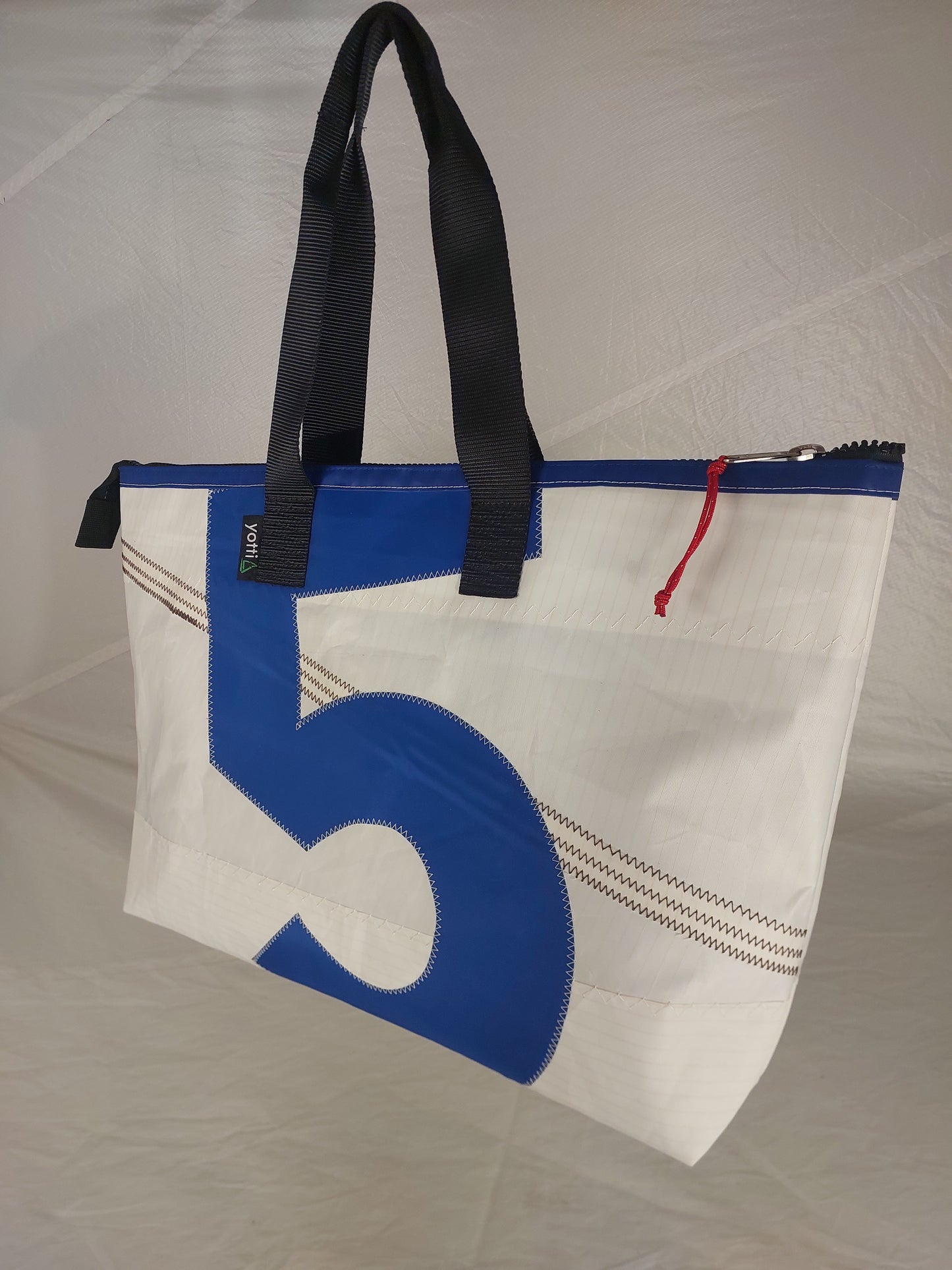 Number 5 Hold-all 906