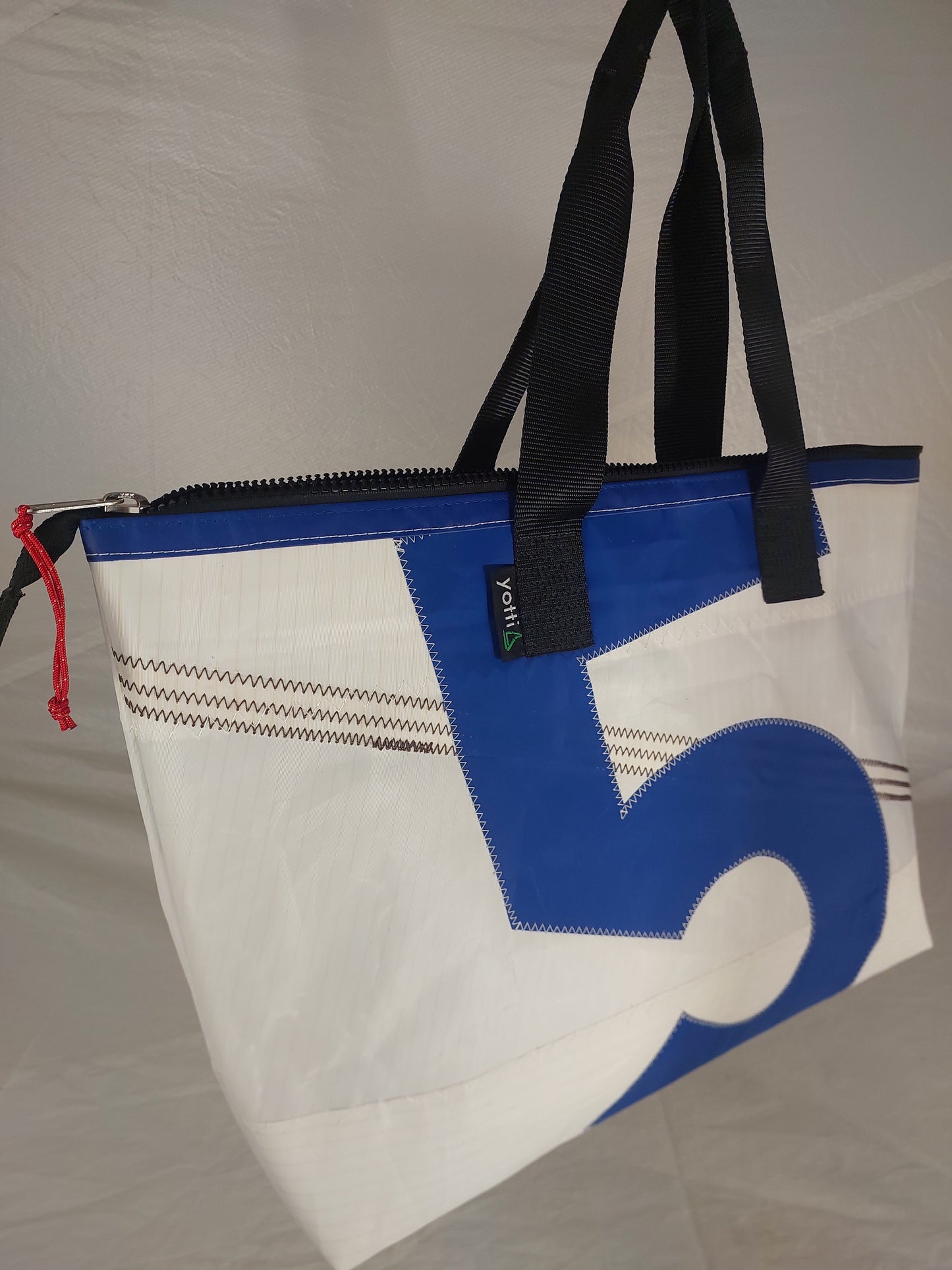 Number 5 Hold-all 906